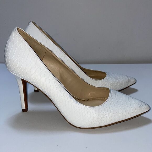 Jessica Simpson Heels - Picture 1 of 11